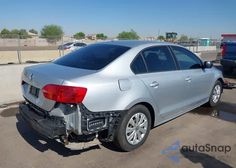 2014 Volkswagen Jetta 2.0L S из США, поврежденный, VIN 3VW2K7AJ4EM221007